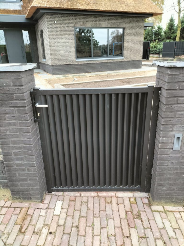 Lamellenpoorten 6